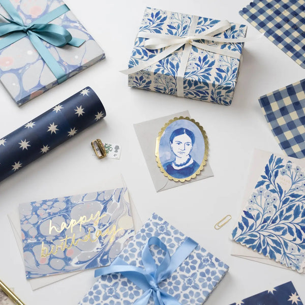 BLUE FLORAL "HOME SWEET HOME" CARD