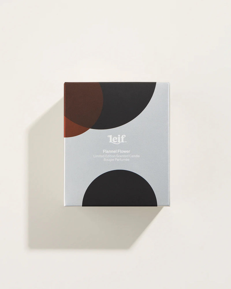 LIMITED EDITION HOLIDAY FLANNEL FLOWER CANDLE