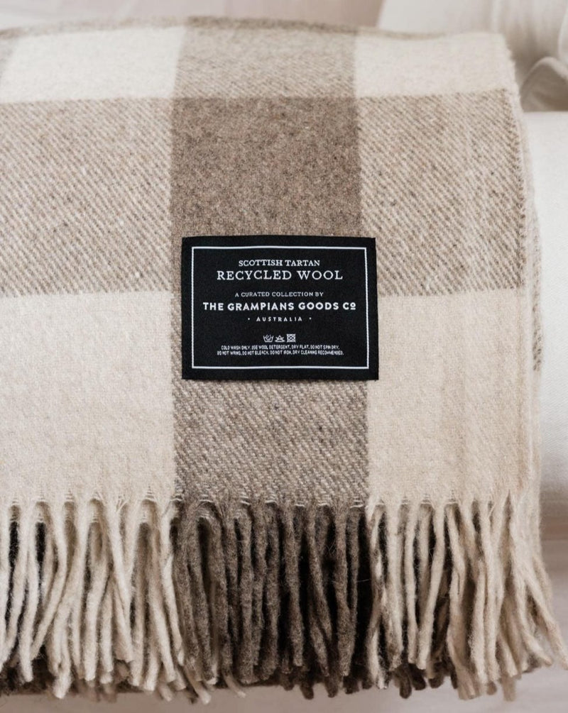 SCOTTISH RECYCLED WOOL BLANKET - NATURAL