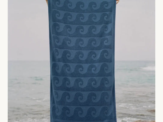 LAGUNA BEACH TOWEL - DEEP BLUE